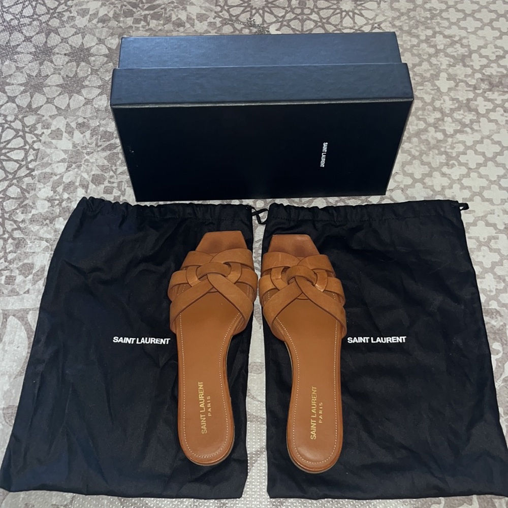 Saint Laurent Tribute Slides 41.5